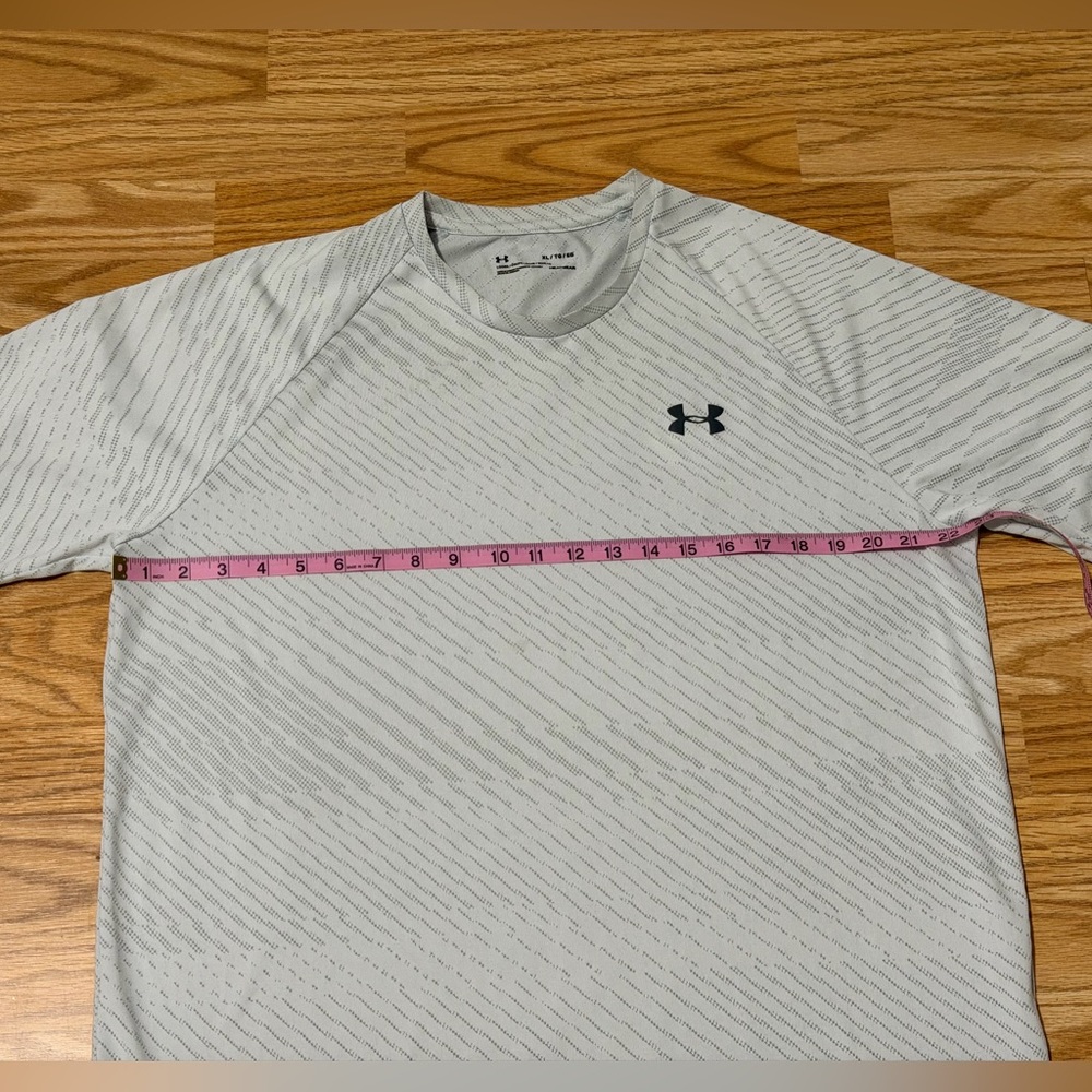 Under Armour HeatGear Men’s XL Gray Loose Fit Athletic T-Shirt - Picture 4 of 8